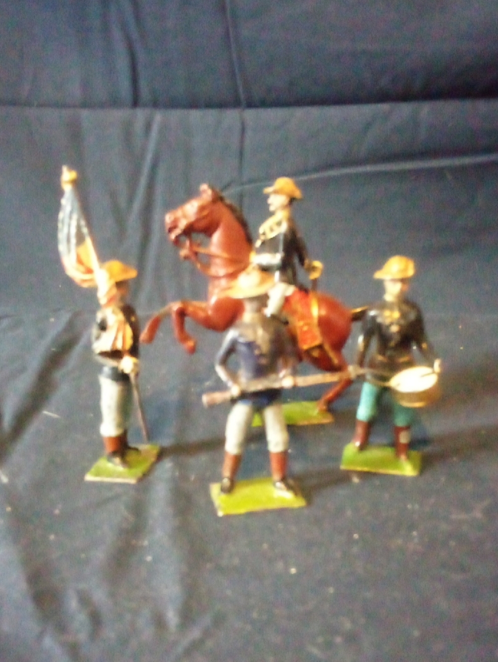 Tin Soldiers Civil War Union Set Of 4 Circa 1950 2.5 To 3"